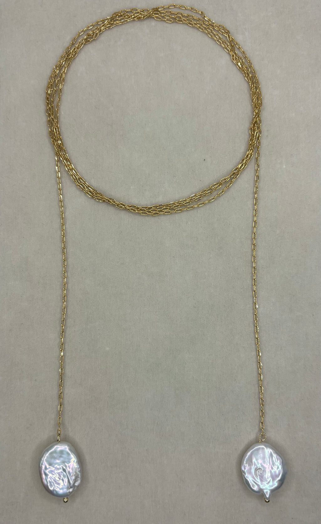 Corbatín Gold chain