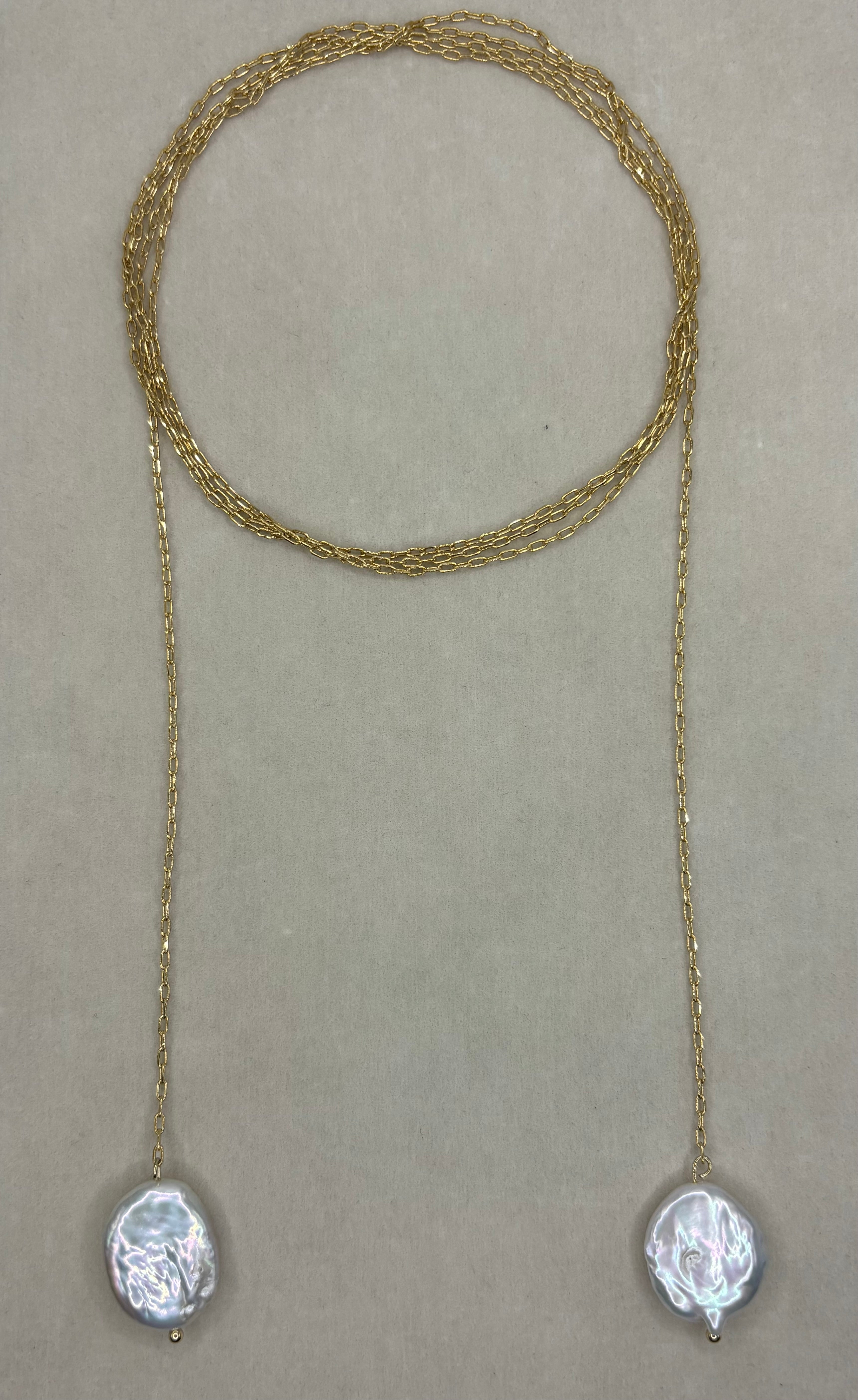 Corbatín Gold chain