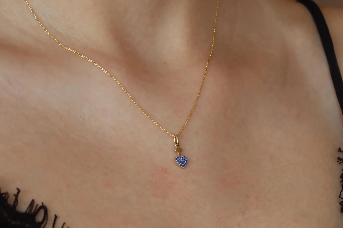 Collar Sagrado Corazón azul mini