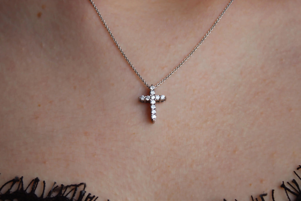 Collar Cruz diamantes