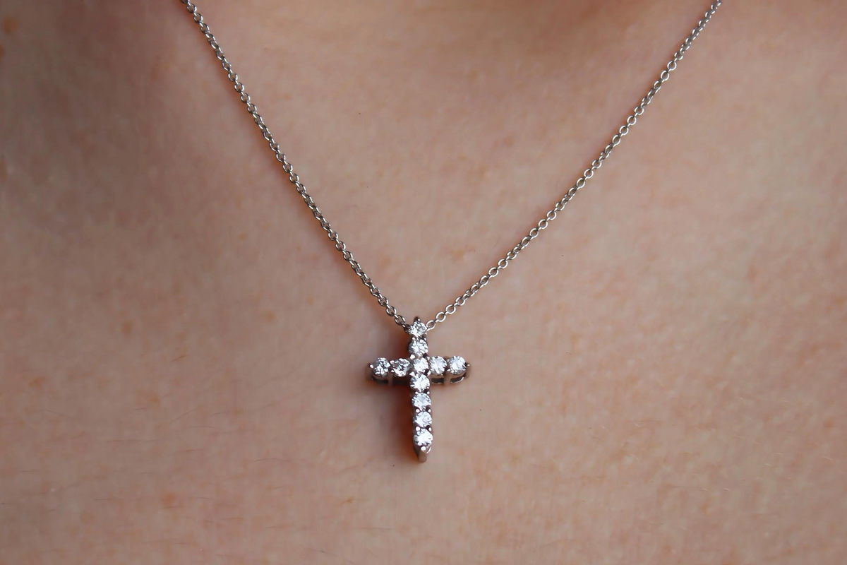 Collar Cruz diamantes
