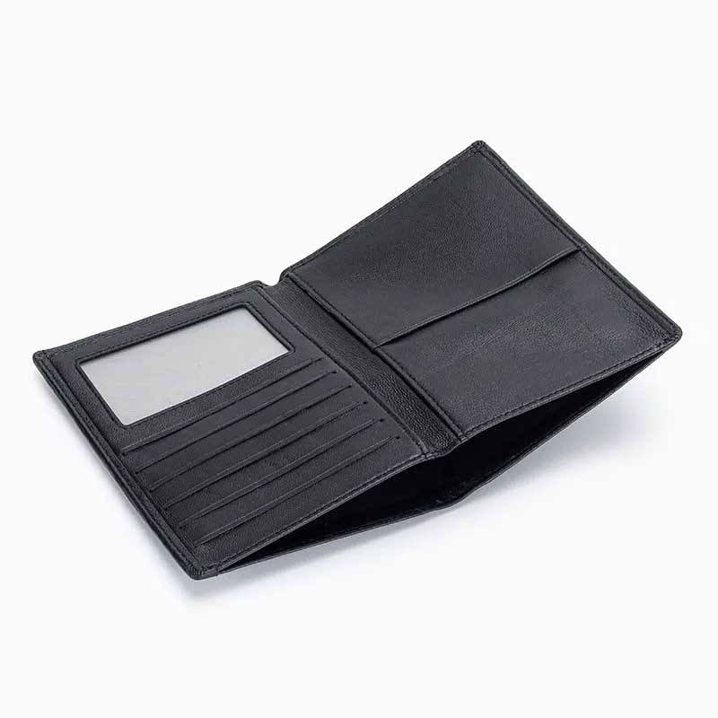 TRAVEL WALLET