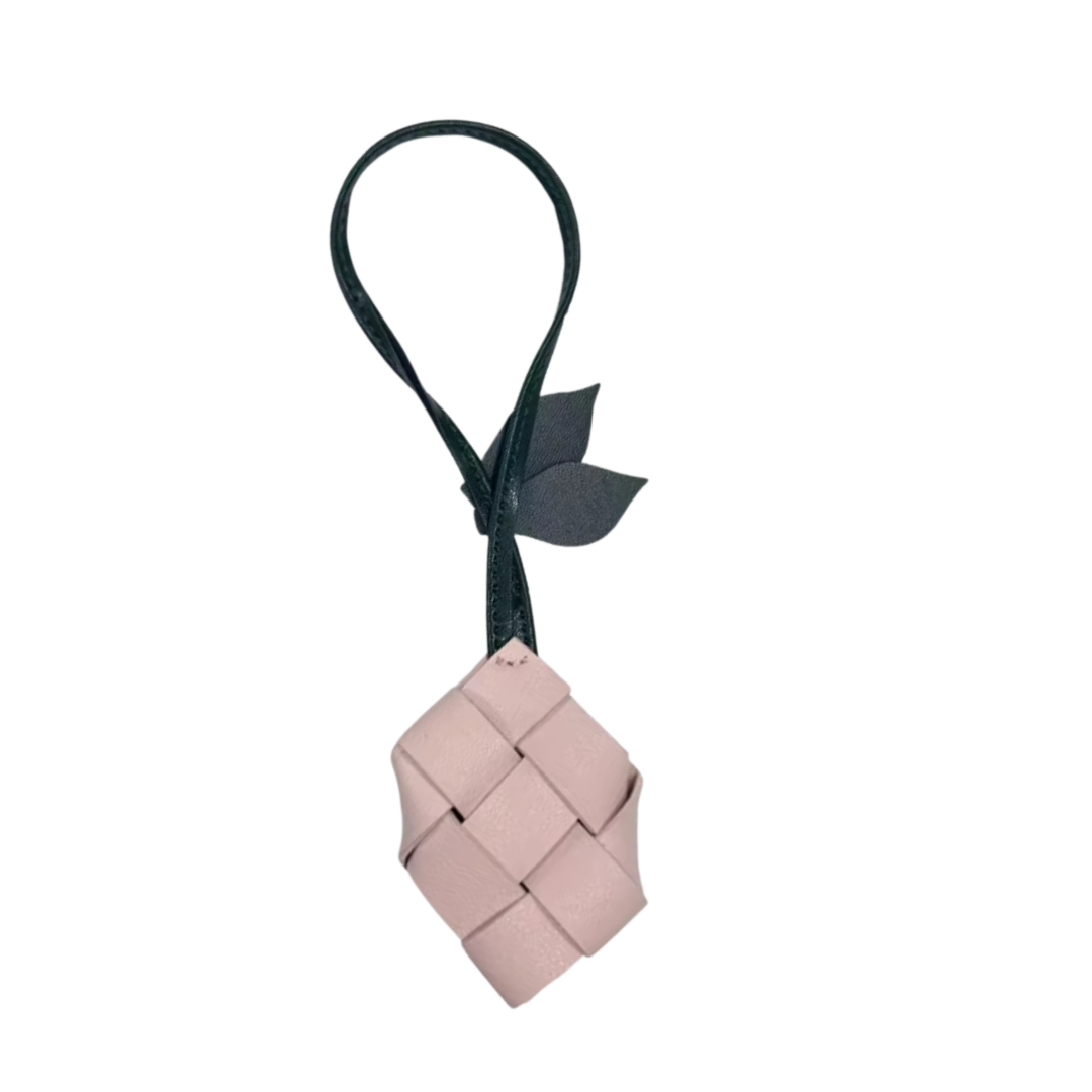 PINEAPPLE CHARM